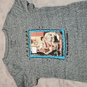 Friends Women's Large short sleeve shirt